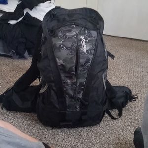 Skyline 28.5L internal flame backpack
